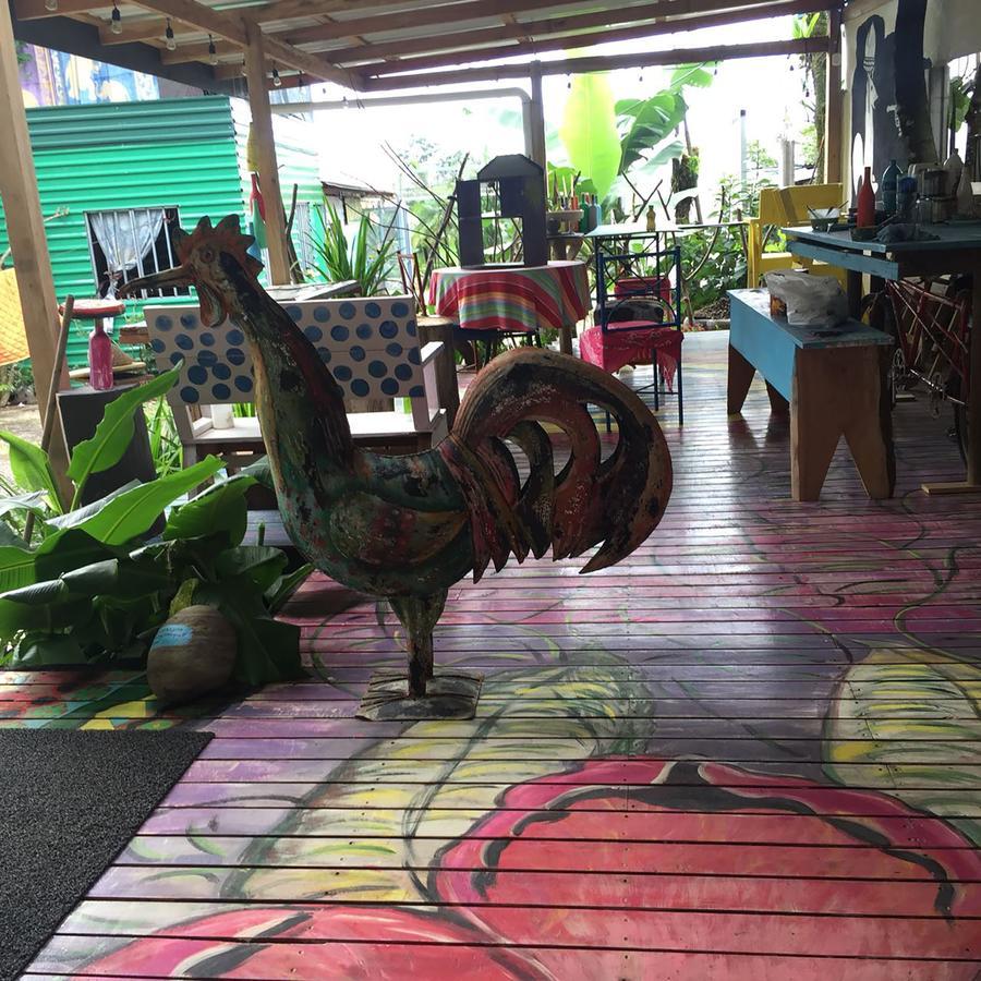 Wood House Hostel La Fortuna Exterior foto